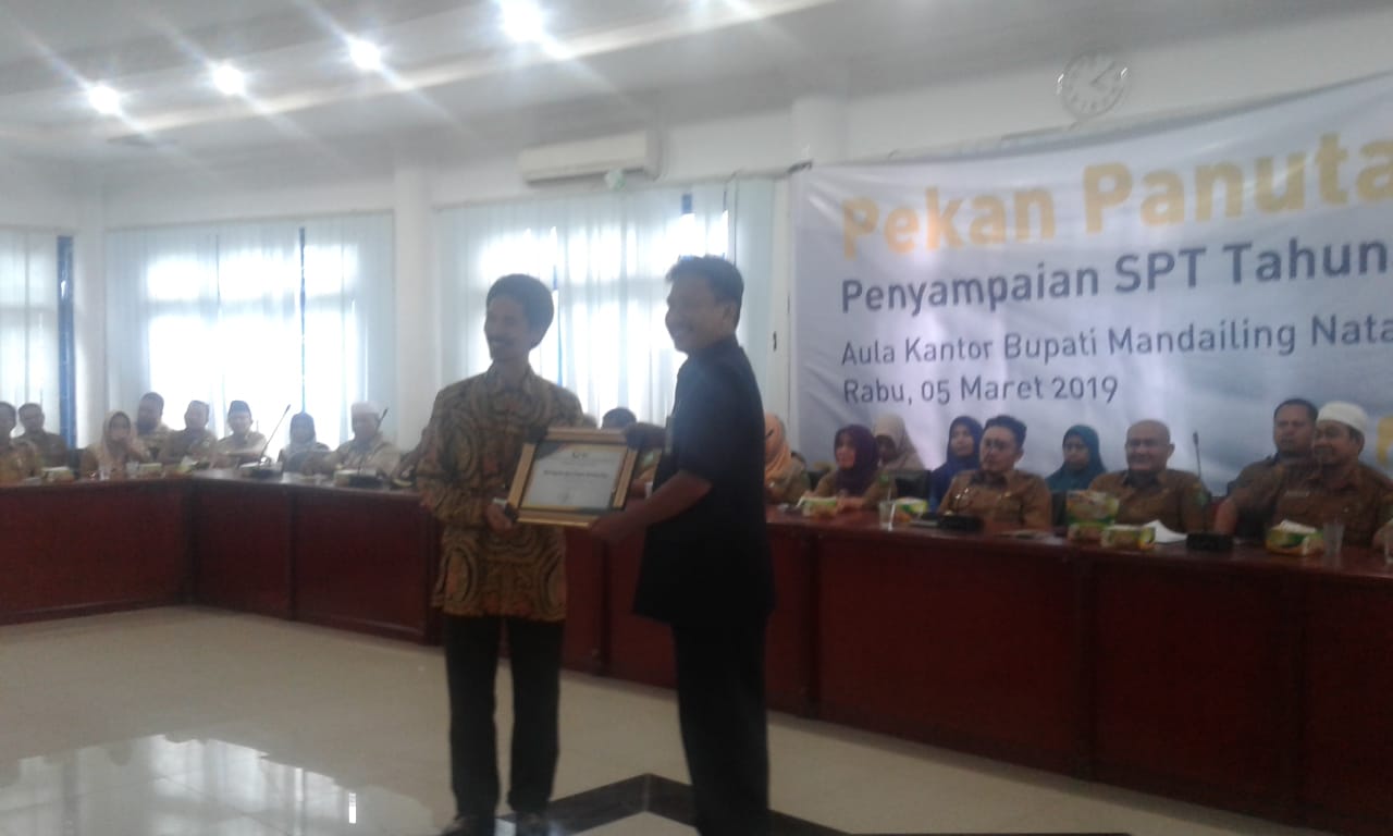 05ce2243 be14 4c70 ad93 b18f2b6e76cc