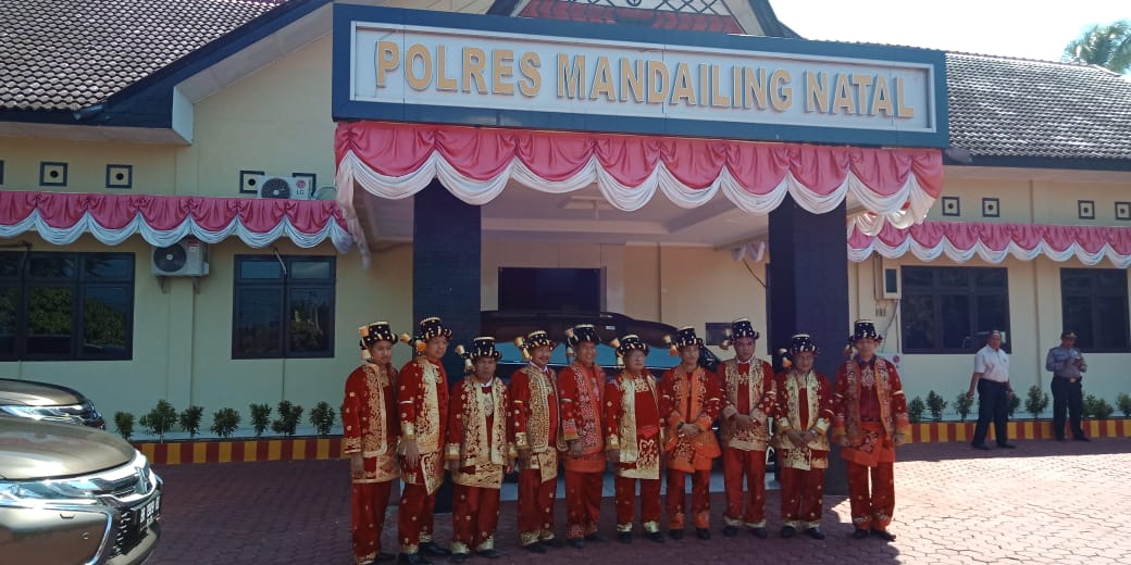 a5935b4b 8b2a 4b0f b150 4087ce7197ab